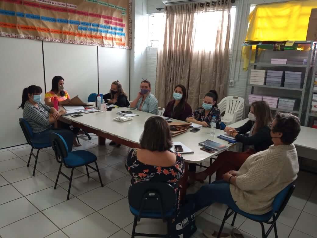 Rede de Atendimento a Criança e ao Adolescente